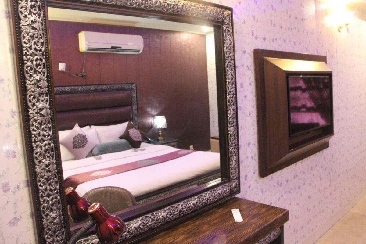 לאהור Hotel The Leschanze מראה חיצוני תמונה